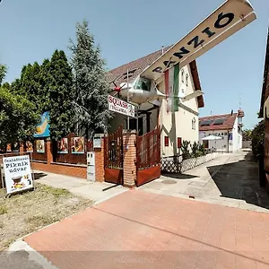 Pilóta Panzió Panzió